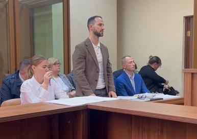 Олег Туркин рассказал о декретном отпуске на заседании суда Олег Туркин рассказал о декретном отпуске на заседании суда