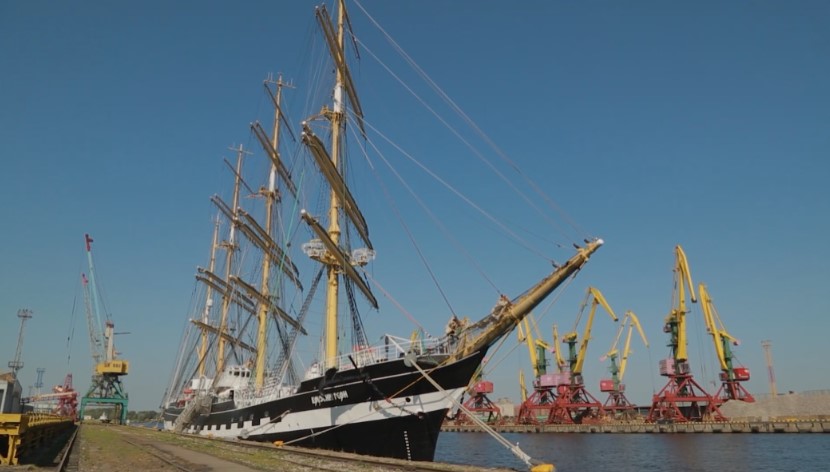 В Калининграде пройдёт регата в честь 100-летия барка «Крузенштерн» В Калининграде пройдёт регата в честь 100-летия барка «Крузенштерн»