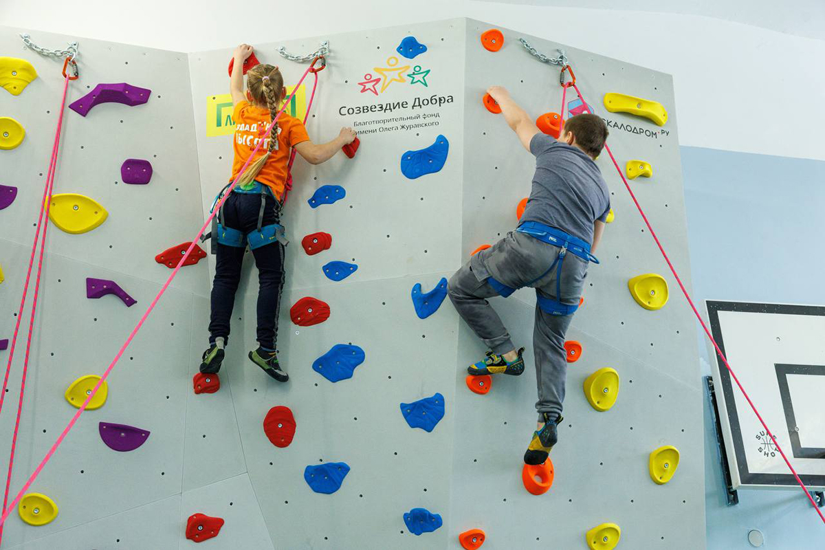 В центре «Наш дом» в Калининградской области открыли скалодром В центре «Наш дом» в Калининградской области открыли скалодром