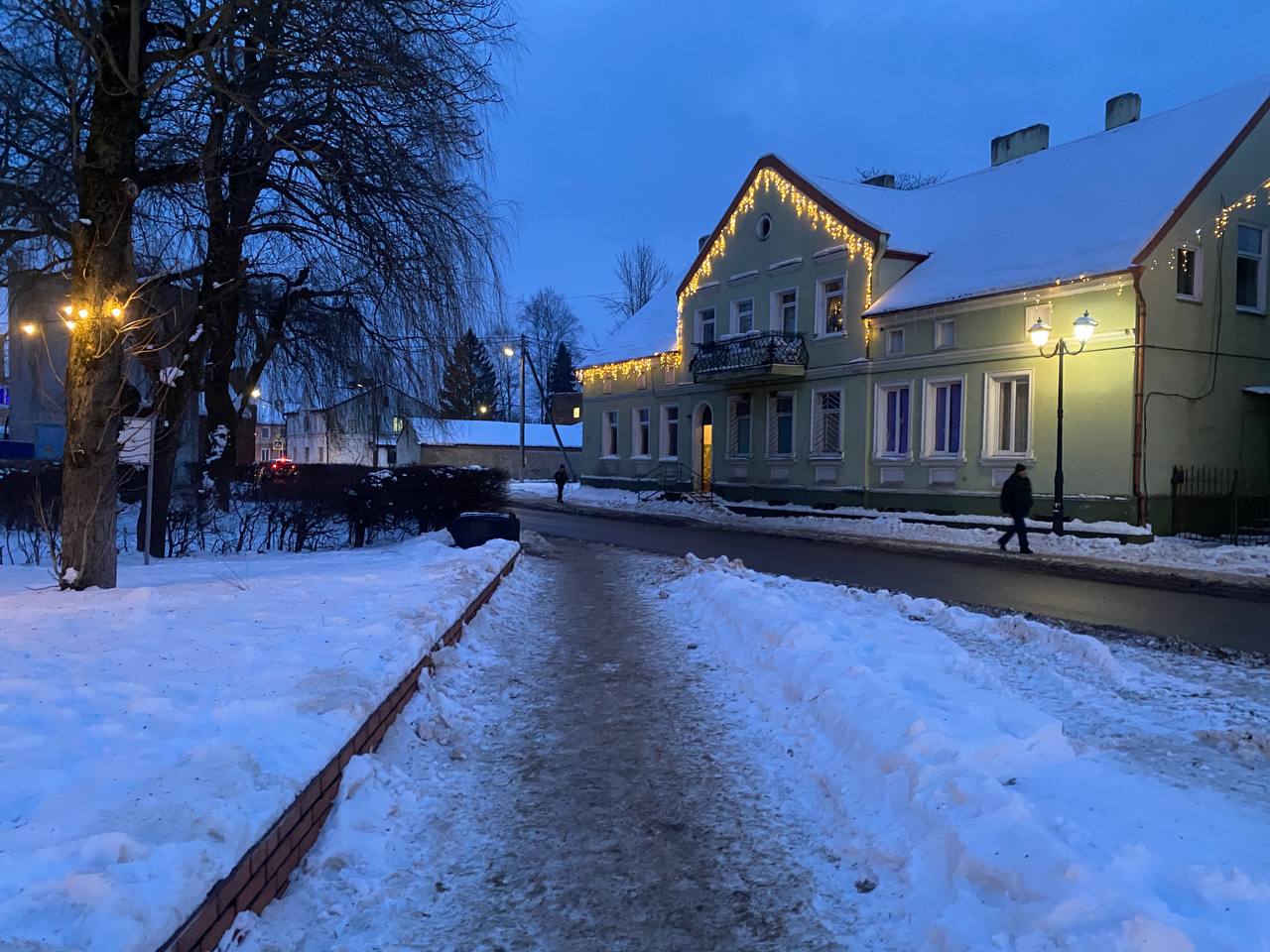 В Службе благоустройства Славского района рассказали, как проходит работа по уборке снега В Службе благоустройства Славского района рассказали, как проходит работа по уборке снега