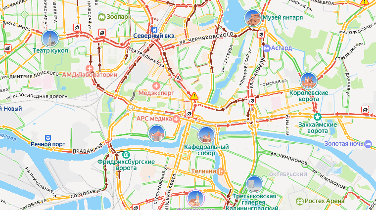 Калининград после ледяного дождя встал в 10-балльных пробках Калининград после ледяного дождя встал в 10-балльных пробках