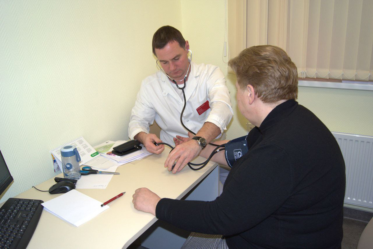 Порядка 200 калининградцев прошли ночную диспансеризацию в поликлинике Городской больницы № 3 Порядка 200 калининградцев прошли ночную диспансеризацию в поликлинике Городской больницы № 3