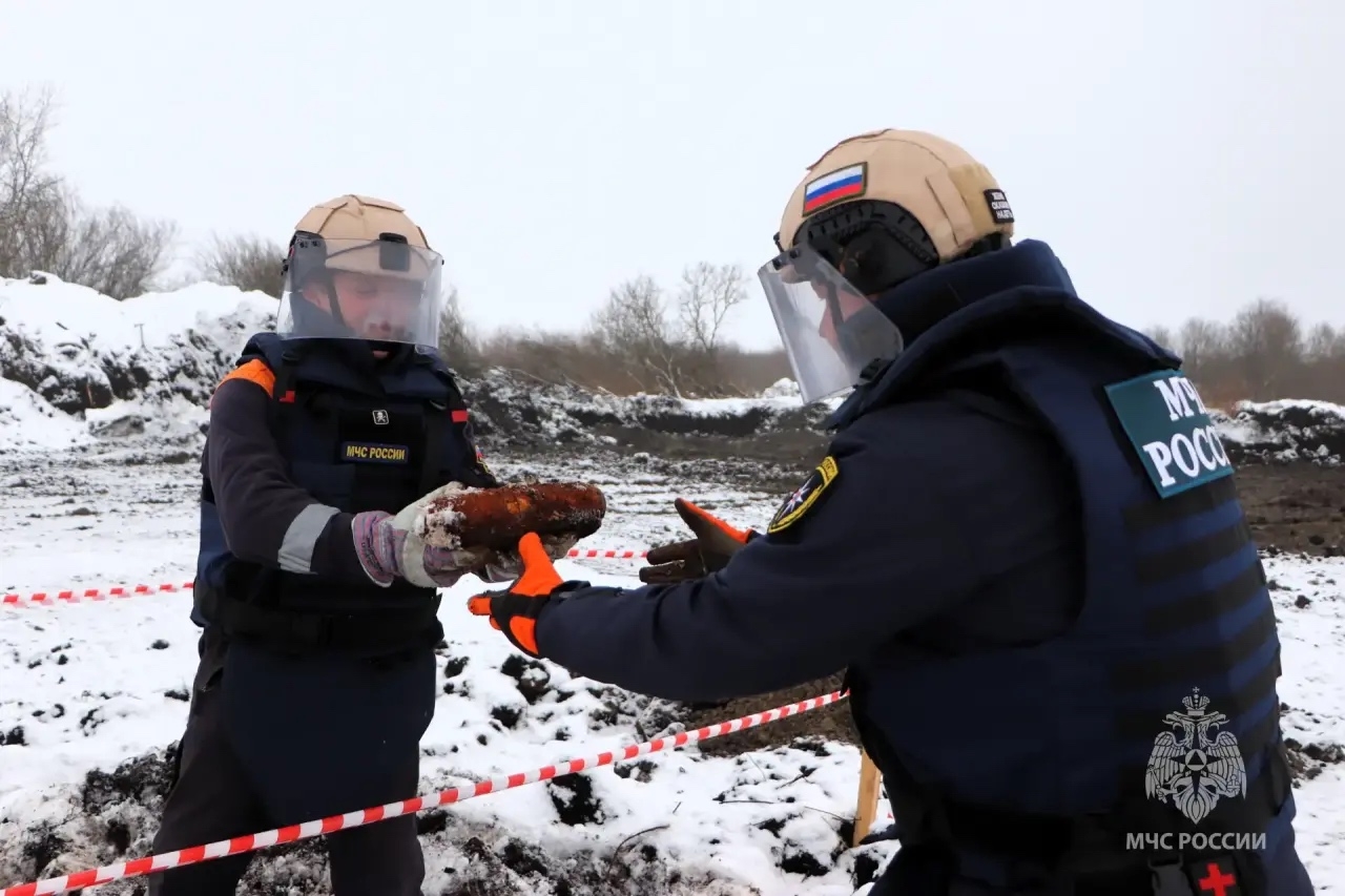 В Калининградской области уничтожили 27 немецких авиабомб В Калининградской области уничтожили 27 немецких авиабомб