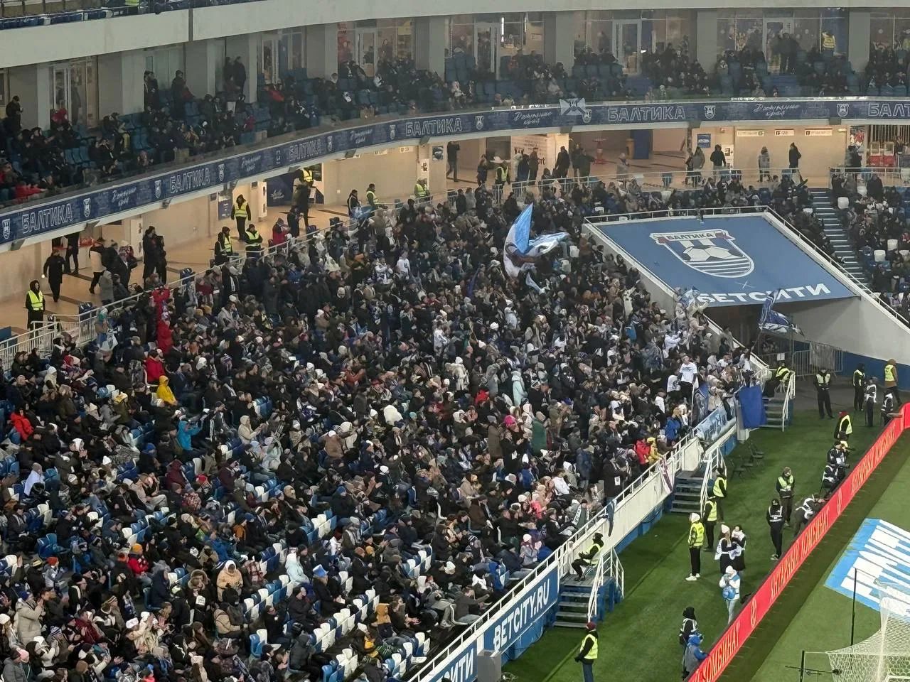 После матча с ЦСКА тренера «Балтики» Андрея Талалаева дисквалифицировали на 4 игры После матча с ЦСКА тренера «Балтики» Андрея Талалаева дисквалифицировали на 4 игры