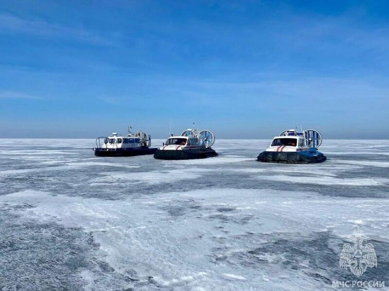 В МЧС напомнили о запрете выезда транспортных средств на лёд В МЧС напомнили о запрете выезда транспортных средств на лёд