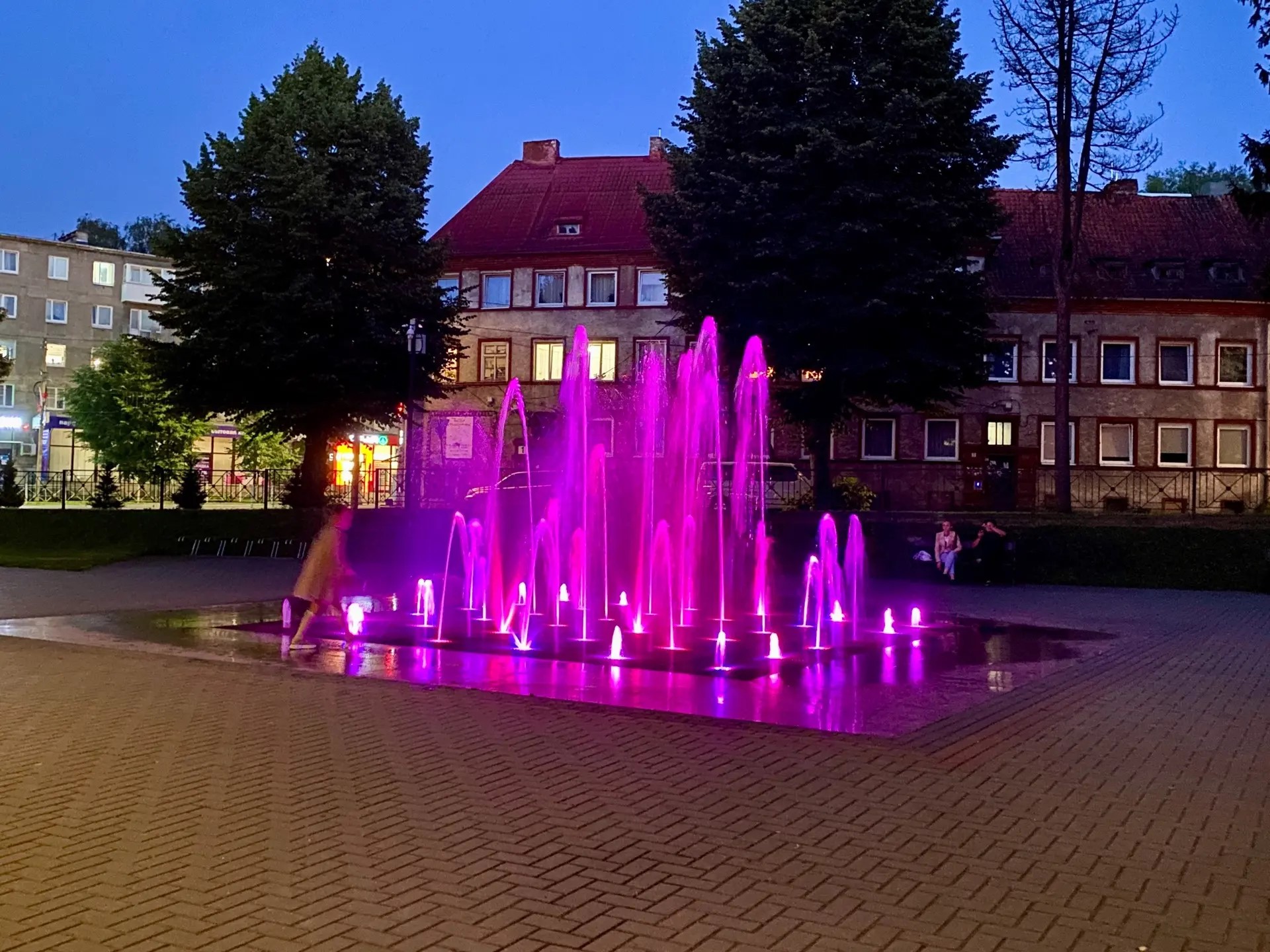 Майские праздники в Советске начнутся с запуска фонтана и открытия летнего кинотеатра Майские праздники в Советске начнутся с запуска фонтана и открытия летнего кинотеатра