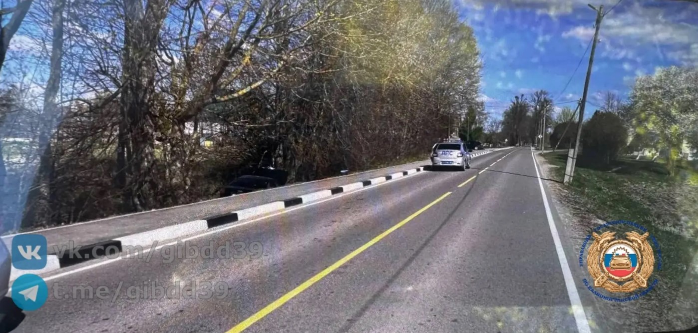 В Нестеровском районе автомобилист сбил ребёнка на тротуаре В Нестеровском районе автомобилист сбил ребёнка на тротуаре