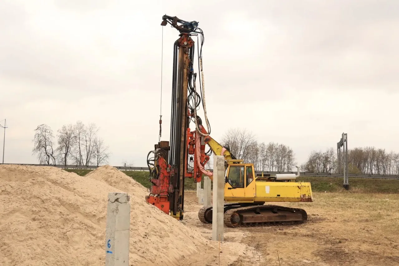 В Калининграде начали устанавливать новый въездной знак В Калининграде начали устанавливать новый въездной знак