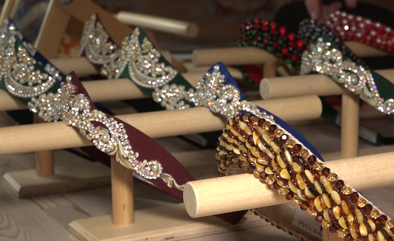 Конкурс «Миссис Великая Русь-2026» в Калининграде начался с шоу кокошников Конкурс «Миссис Великая Русь-2026» в Калининграде начался с шоу кокошников