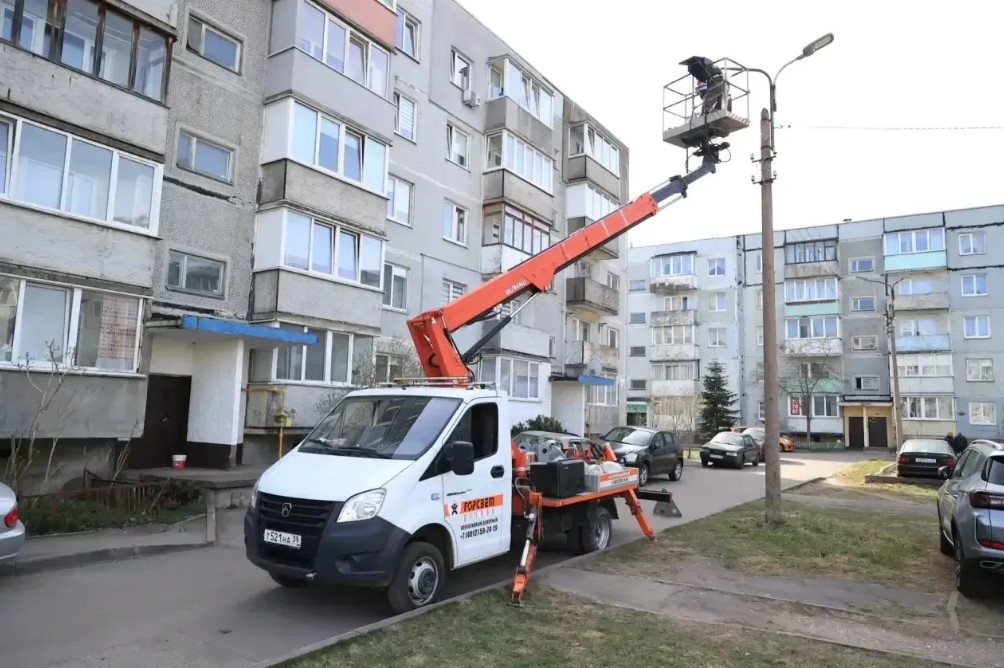 В Калининграде идут работы по замене уличного освещения на светодиодное В Калининграде идут работы по замене уличного освещения на светодиодное