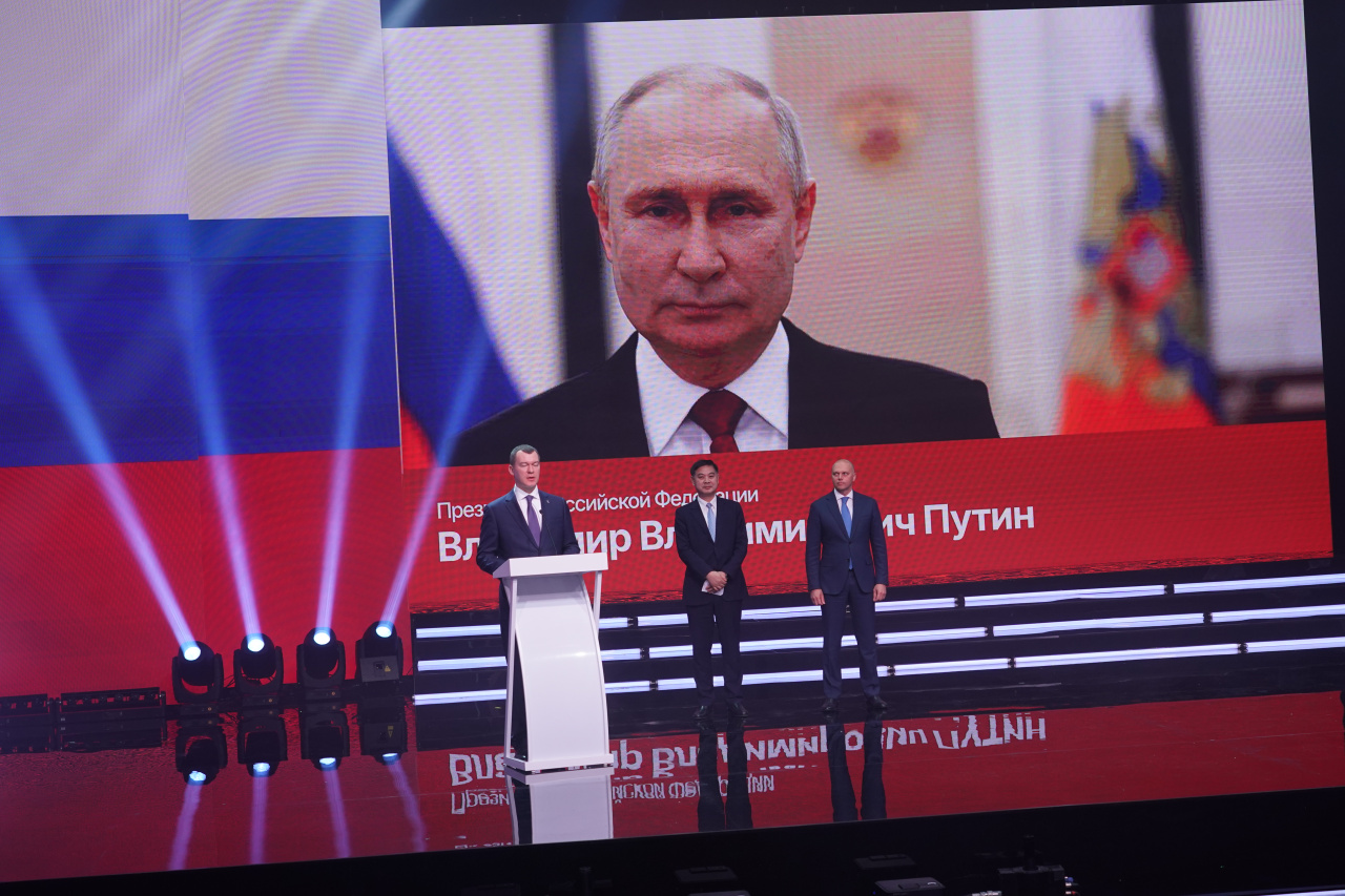 Владимир Путин поприветствовал гостей и участников Российско-Китайских игр Владимир Путин поприветствовал гостей и участников Российско-Китайских игр