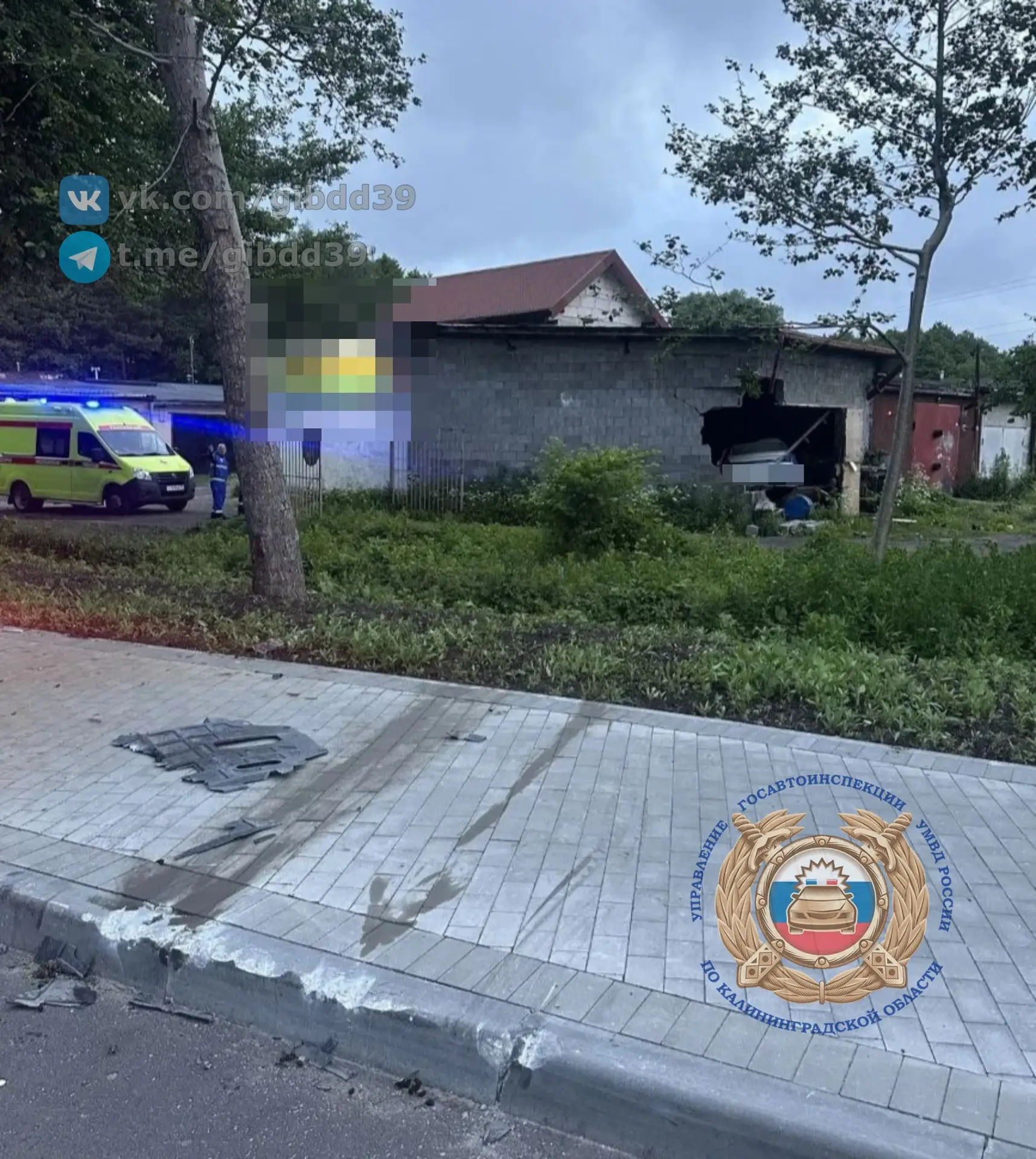 В Калининграде 23-летняя девушка погибла в ДТП, врезавшись в гараж В Калининграде 23-летняя девушка погибла в ДТП, врезавшись в гараж