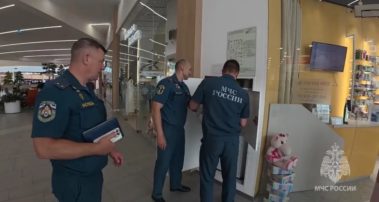 В торговом центре «Балтия Молл» проверили системы противопожарной защиты В торговом центре «Балтия Молл» проверили системы противопожарной защиты