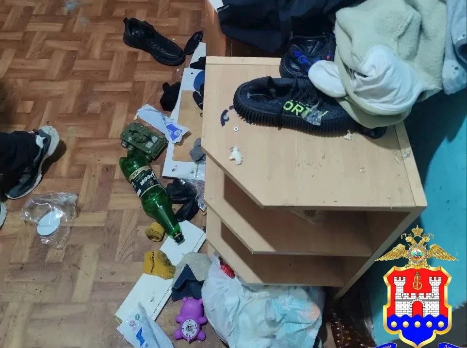 Жалобы соседей и вызов полиции: в Зеленоградском районе изъяли детей из двух семей Жалобы соседей и вызов полиции: в Зеленоградском районе изъяли детей из двух семей