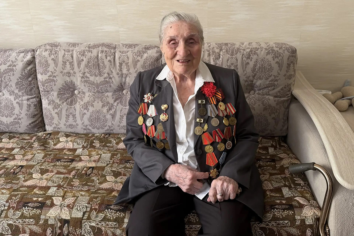 Ветеран Великой Отечественной войны из Калининграда отмечает своё 102-летие Ветеран Великой Отечественной войны из Калининграда отмечает своё 102-летие