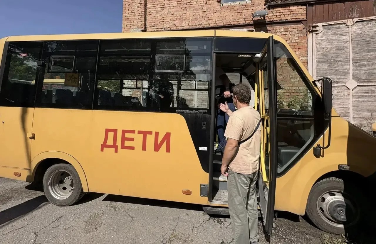 Госавтоинспекция и прокуратура проверяют школьные автобусы в Калининградской области Госавтоинспекция и прокуратура проверяют школьные автобусы в Калининградской области