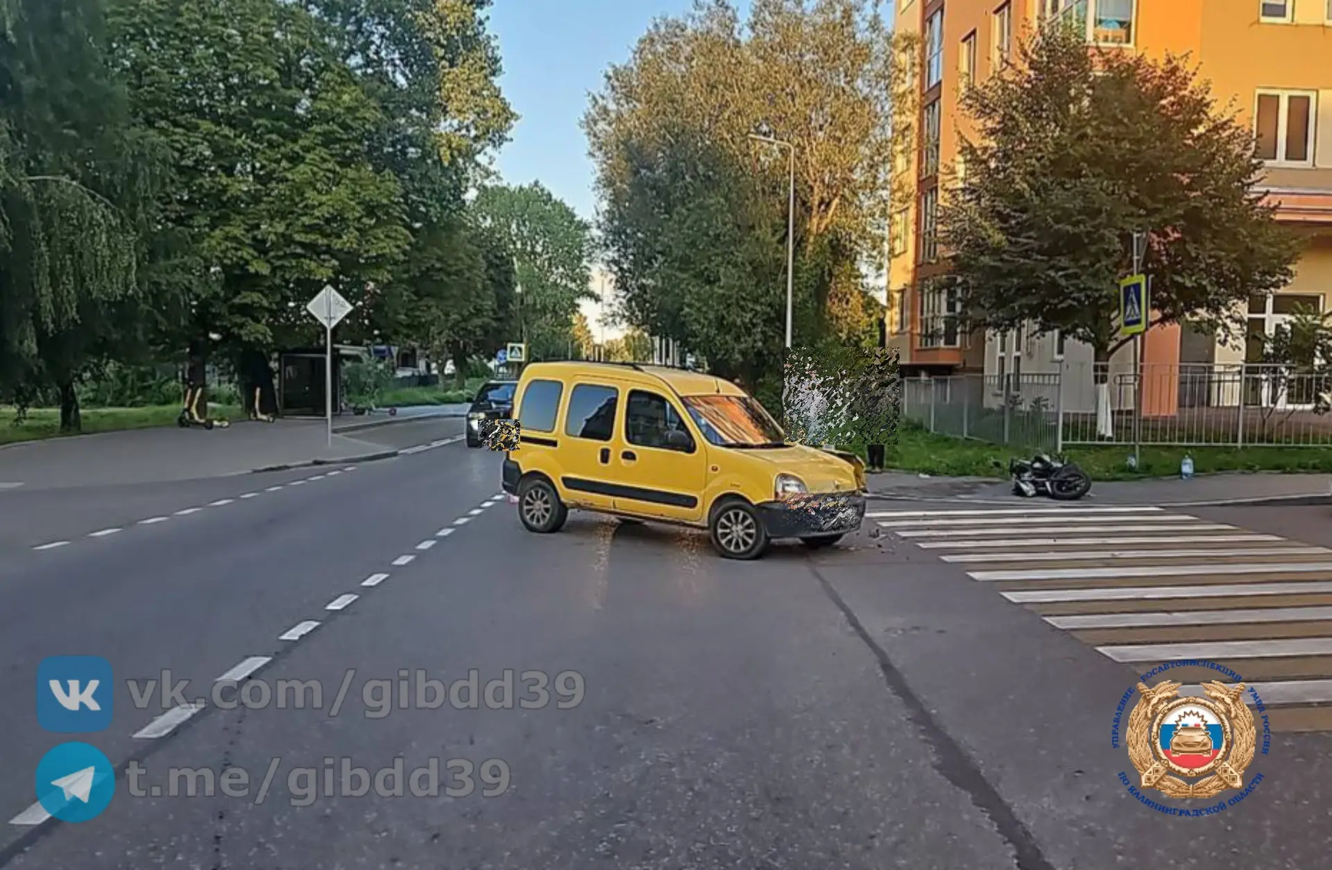 В Калининграде мотоциклист пострадал в ДТП с «Рено» В Калининграде мотоциклист пострадал в ДТП с «Рено»