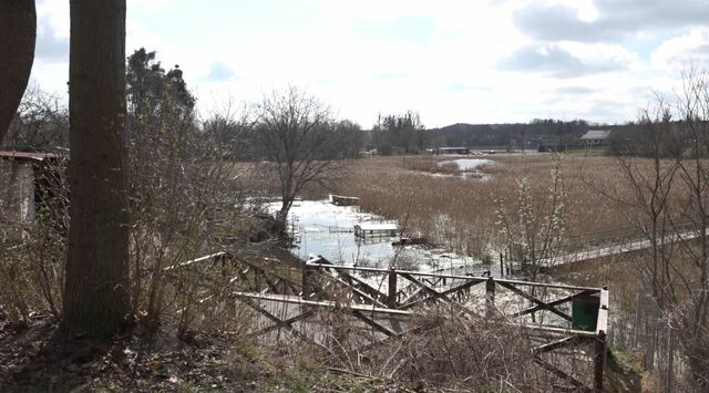 В центре Багратионовска огороды ушли под воду В центре Багратионовска огороды ушли под воду