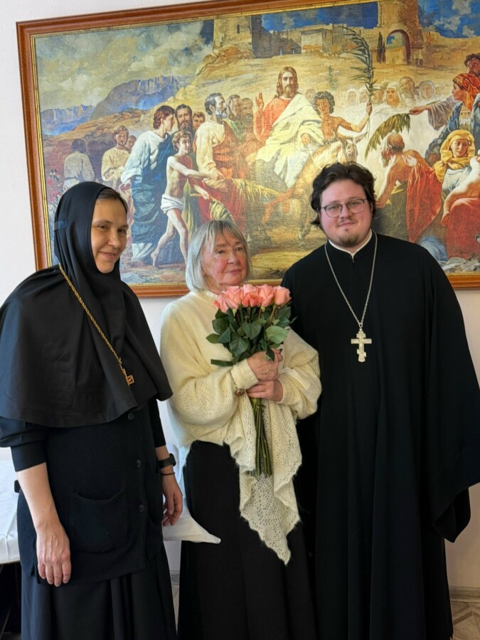 Калининградский монастырь посетила писательница Наталия Сухинина Калининградский монастырь посетила писательница Наталия Сухинина