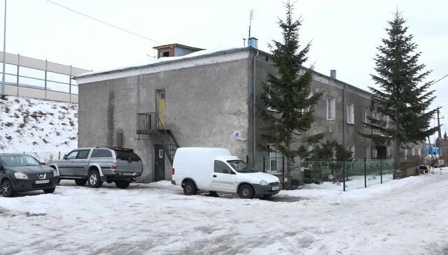 В Калининграде талая вода залила этаж дома на Мелиоративной В Калининграде талая вода залила этаж дома на Мелиоративной