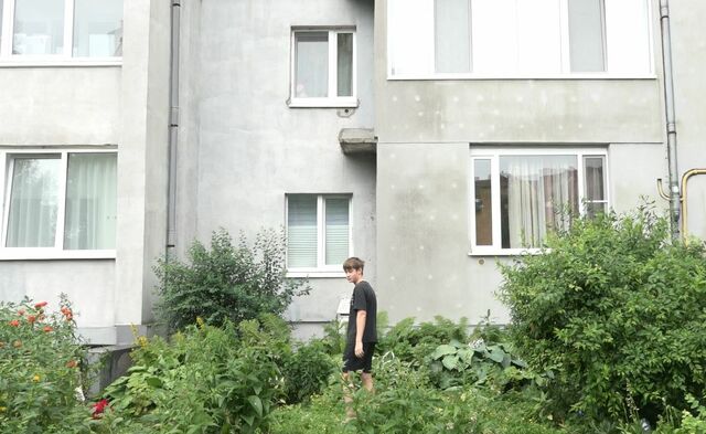 «Это были доли секунды». Как калининградка налету поймала выпавшего из окна ребёнка «Это были доли секунды». Как калининградка налету поймала выпавшего из окна ребёнка